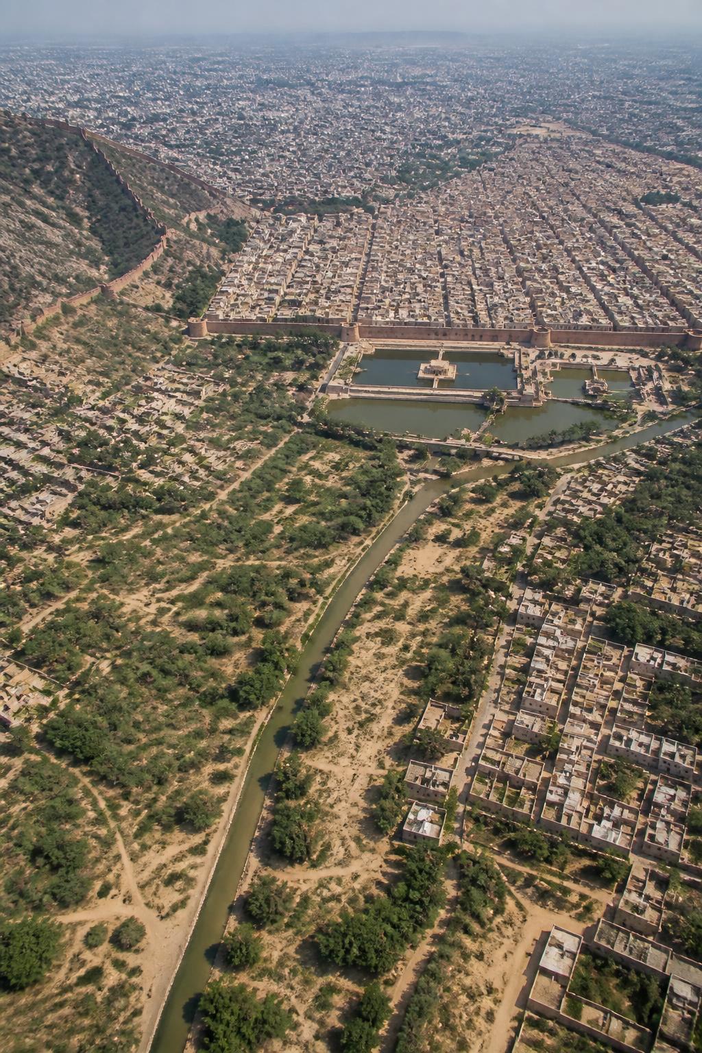 Historic water flow from Amanishah Nalah toward Jaipur’s central reservoirs.
